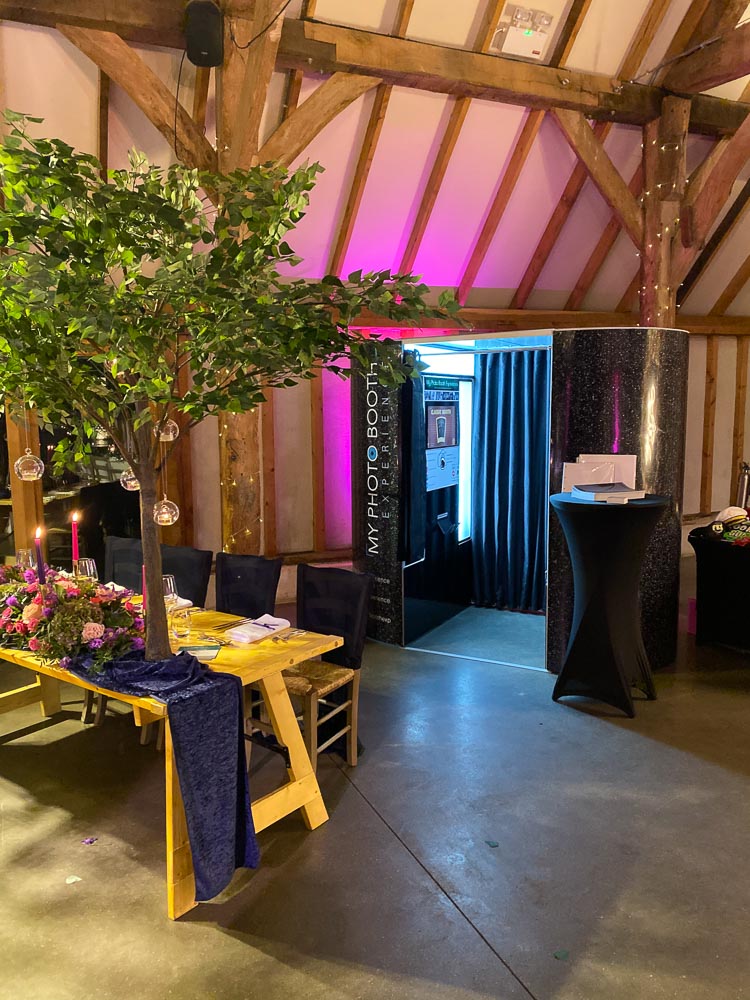 photo booth hire in Walton On Thames